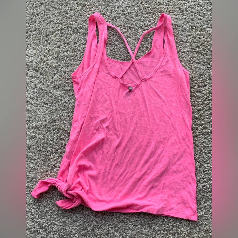 VS Tank - Picture 3 of 4